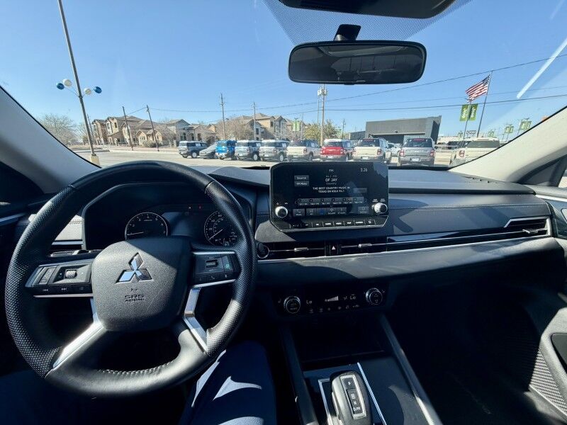 2024 Mitsubishi Outlander SE Del Rio TX