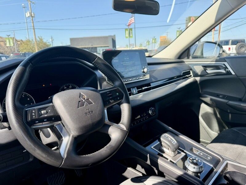 2024 Mitsubishi Outlander SE Del Rio TX