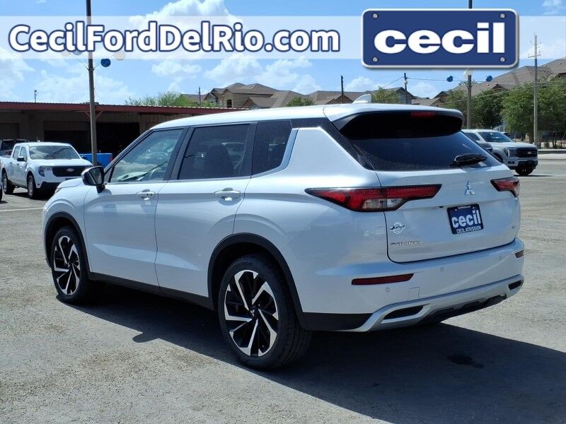 2024 Mitsubishi Outlander SE Del Rio TX