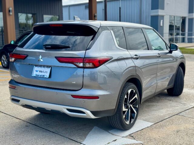 2024 Mitsubishi Outlander SE 2.5 2WD | SE Black Edition S-AWC | SE Black Edition w/Pano Roof S-AWC