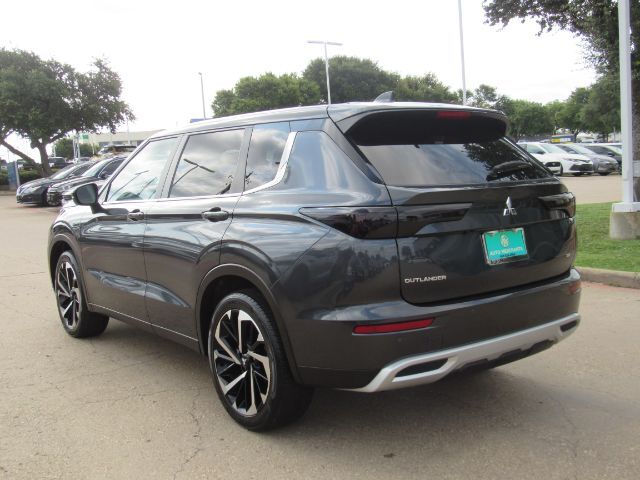 2024 Mitsubishi Outlander SE 2.5 2WD | SE Black Edition S-AWC | SE Black Edition w/Pano Roof S-AWC Plano TX