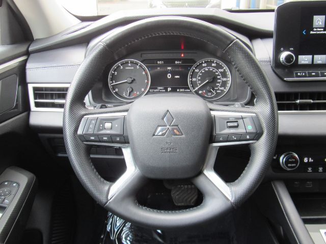 2024 Mitsubishi Outlander SE 2.5 2WD | SE Black Edition S-AWC | SE Black Edition w/Pano Roof S-AWC Plano TX