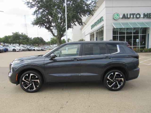 2024 Mitsubishi Outlander SE 2.5 2WD | SE Black Edition S-AWC | SE Black Edition w/Pano Roof S-AWC Plano TX