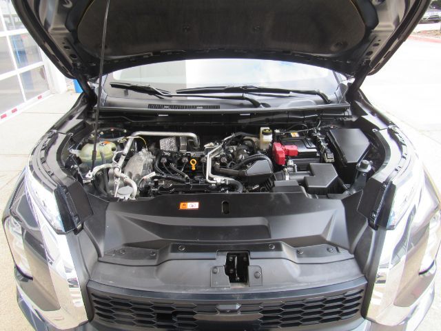 2024 Mitsubishi Outlander SE 2.5 2WD | SE Black Edition S-AWC | SE Black Edition w/Pano Roof S-AWC Plano TX