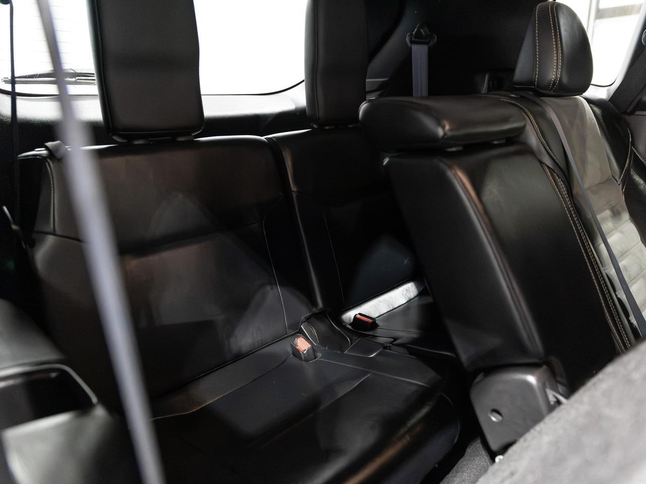 2024 Mitsubishi Outlander SE AWD 7-Passenger Cranberry PA