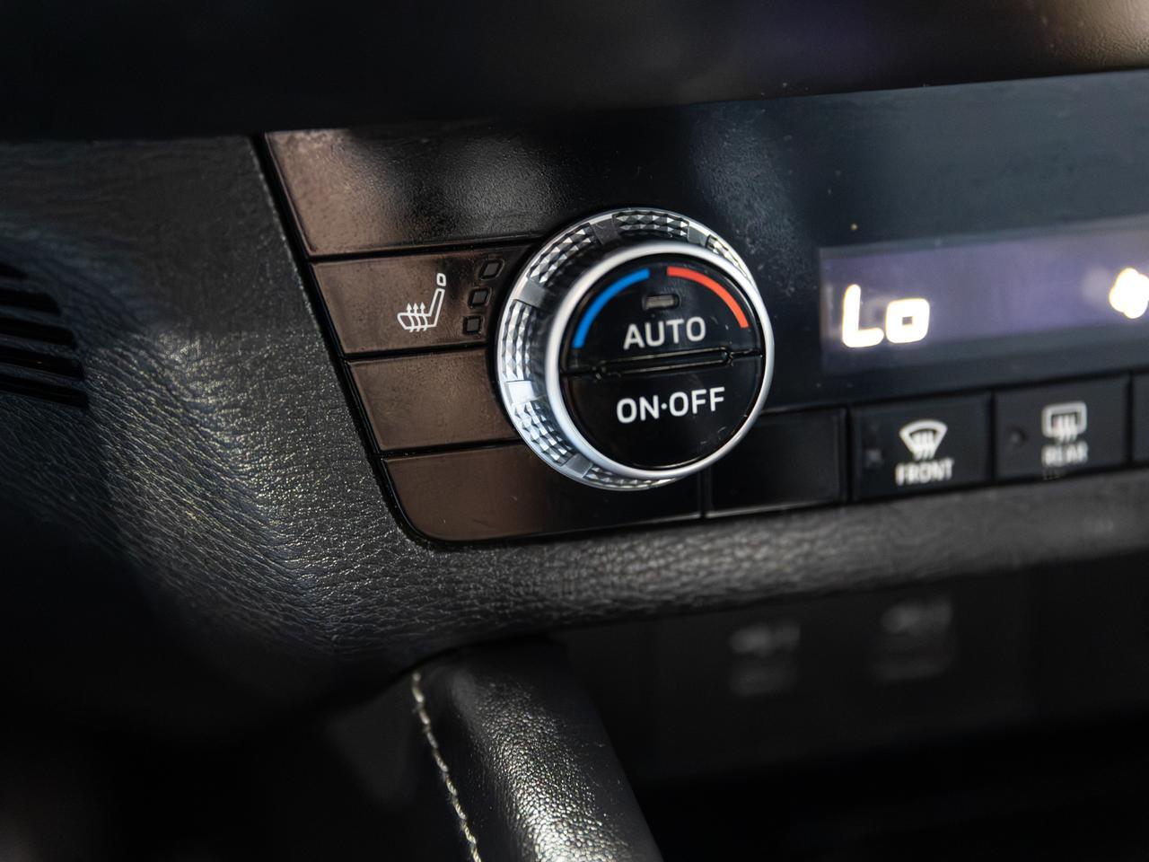 2024 Mitsubishi Outlander SE AWD 7-Passenger NAV Cranberry PA