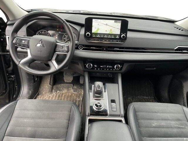 2024 Mitsubishi Outlander SE Black Edition Cleveland OH