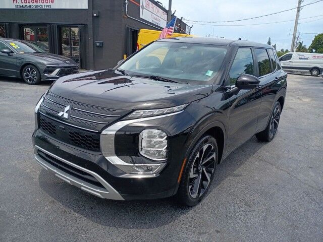 2024 Mitsubishi Outlander SE Black Edition