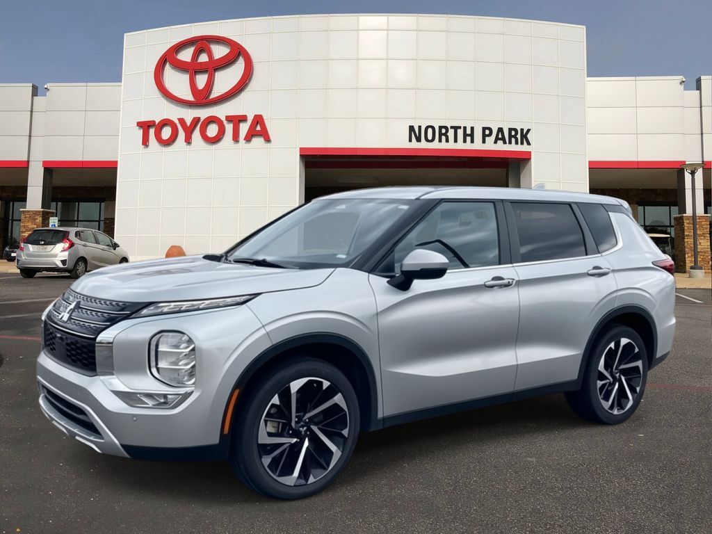 2024 Mitsubishi Outlander