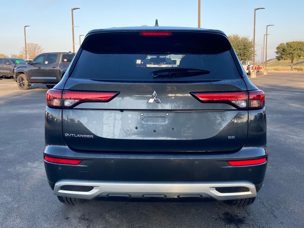 2024 Mitsubishi Outlander SE Black Edition San Antonio TX