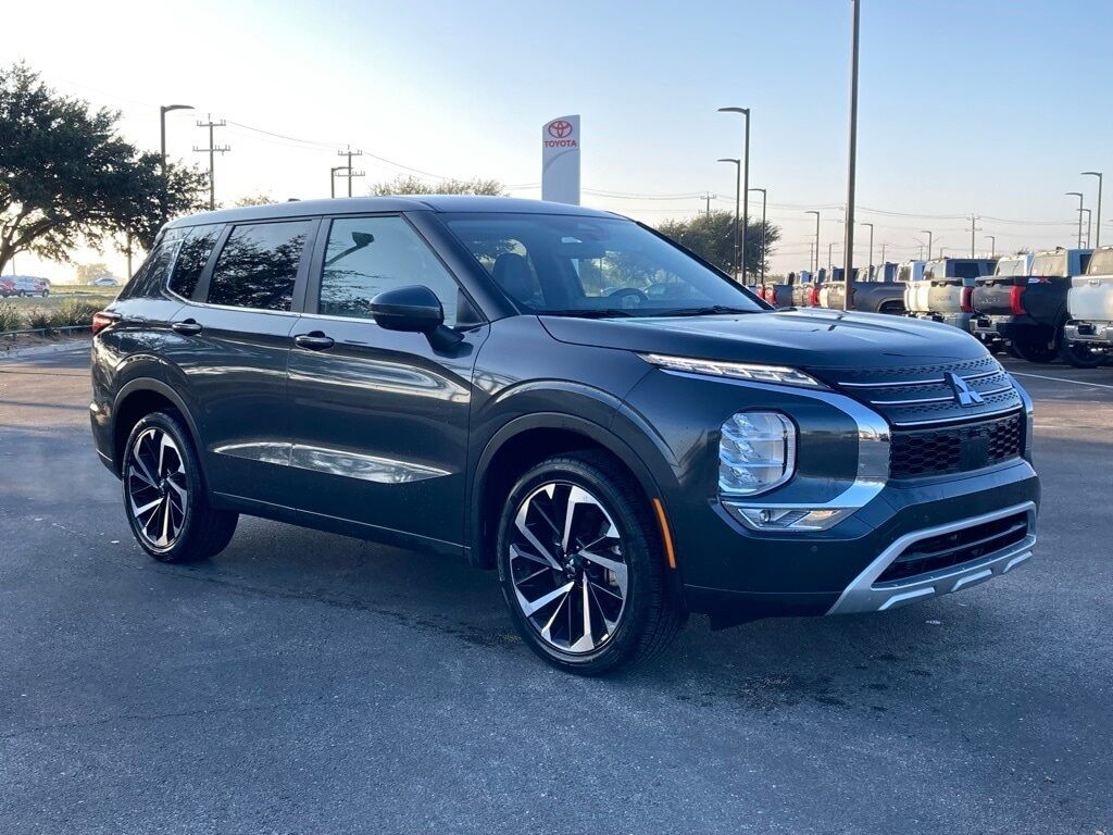 2024 Mitsubishi Outlander SE Black Edition San Antonio TX