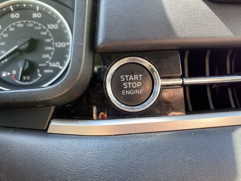 2024 Mitsubishi Outlander SE Bristol  PA