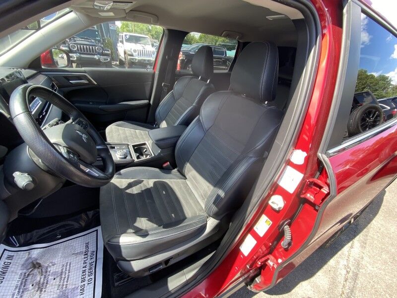 2024 Mitsubishi Outlander SE Bristol  PA
