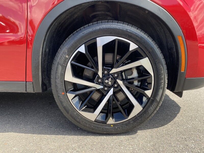 2024 Mitsubishi Outlander SE Bristol  PA