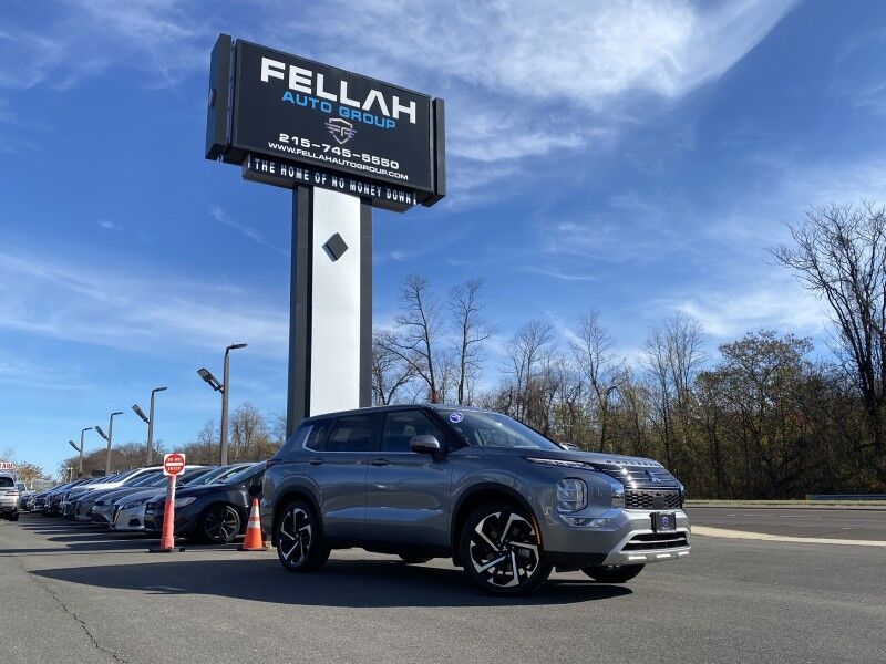 2024 Mitsubishi Outlander SE Bristol  PA
