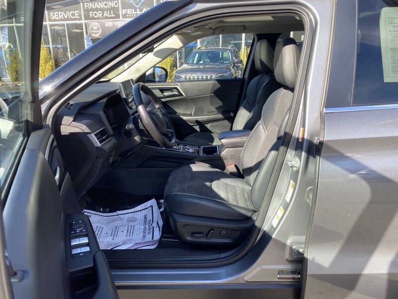 2024 Mitsubishi Outlander SE Bristol  PA