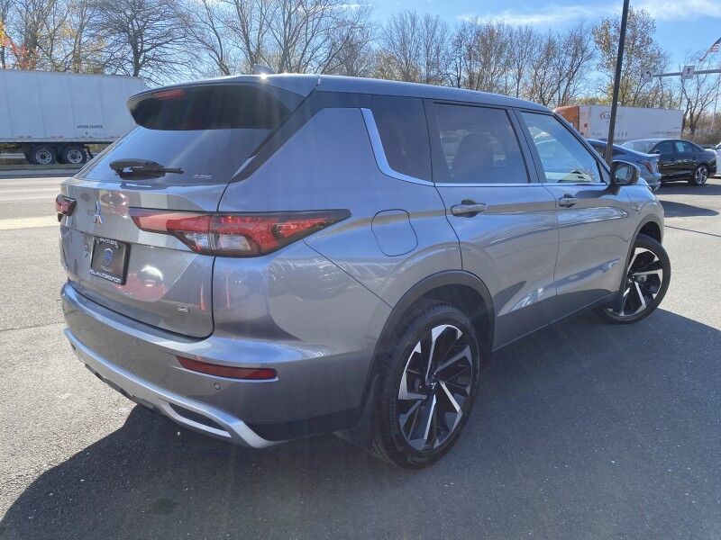 2024 Mitsubishi Outlander SE Bristol  PA