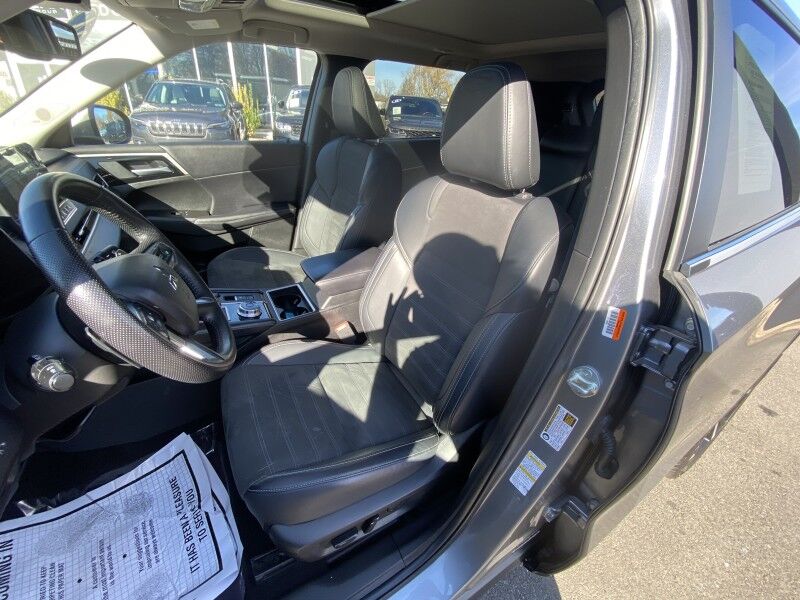 2024 Mitsubishi Outlander SE Bristol  PA