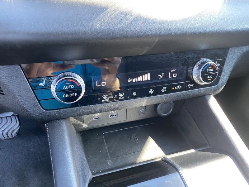 2024 Mitsubishi Outlander SE Bristol  PA