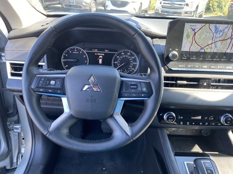 2024 Mitsubishi Outlander SE Bristol  PA