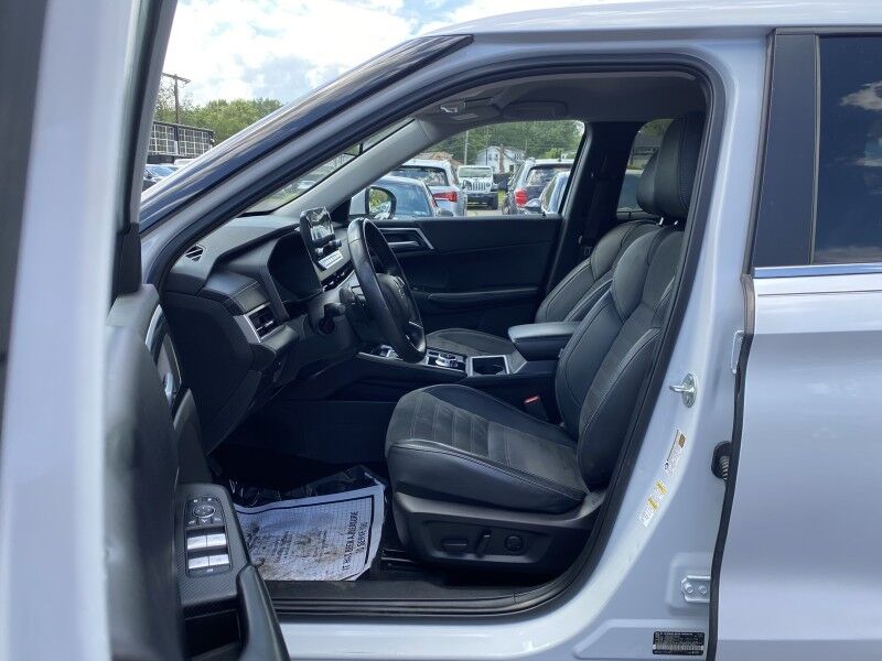 2024 Mitsubishi Outlander SE Springfield PA
