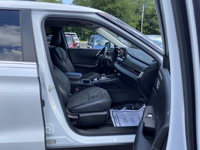 2024 Mitsubishi Outlander SE Springfield PA