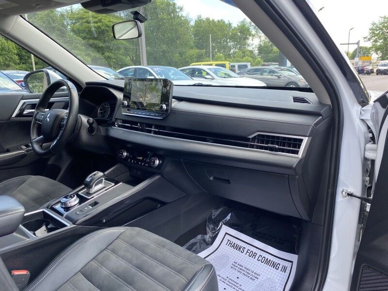 2024 Mitsubishi Outlander SE Springfield PA