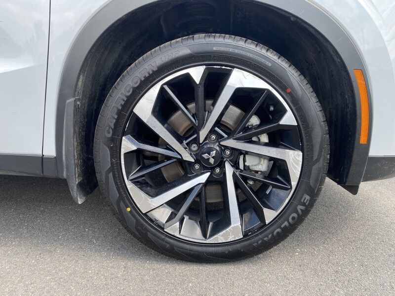 2024 Mitsubishi Outlander SE Springfield PA