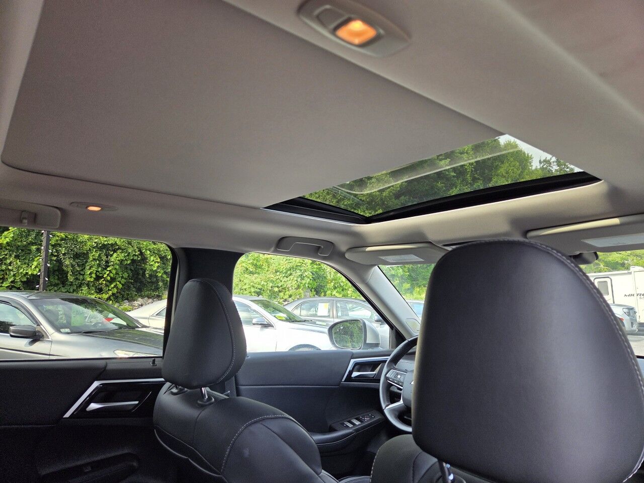 2024 Mitsubishi Outlander SE Charlton MA