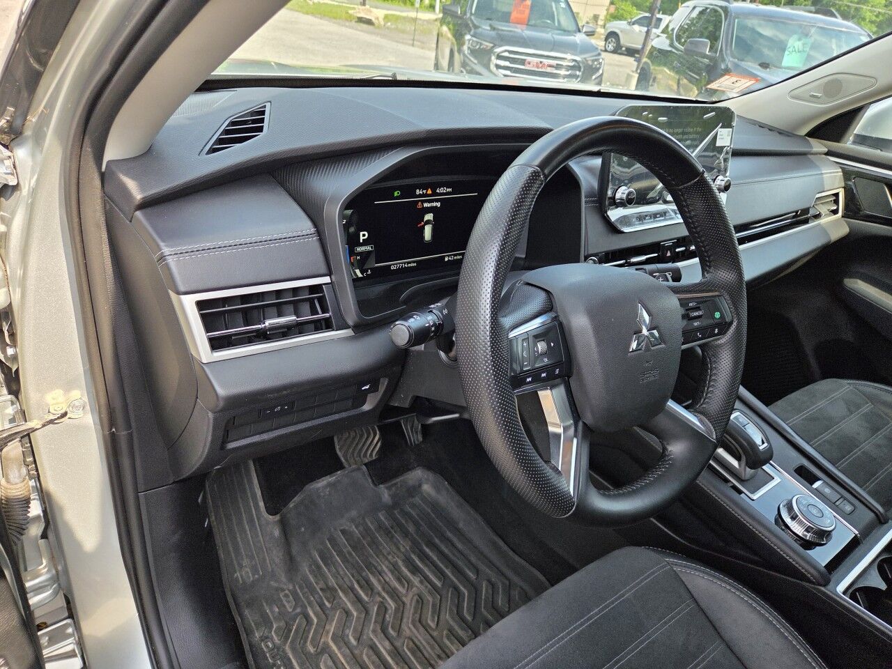 2024 Mitsubishi Outlander SE Charlton MA