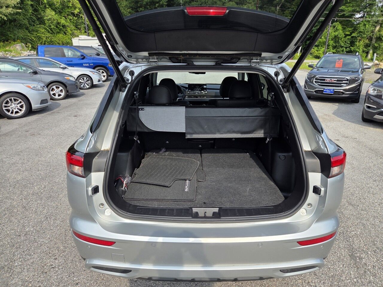 2024 Mitsubishi Outlander SE Charlton MA