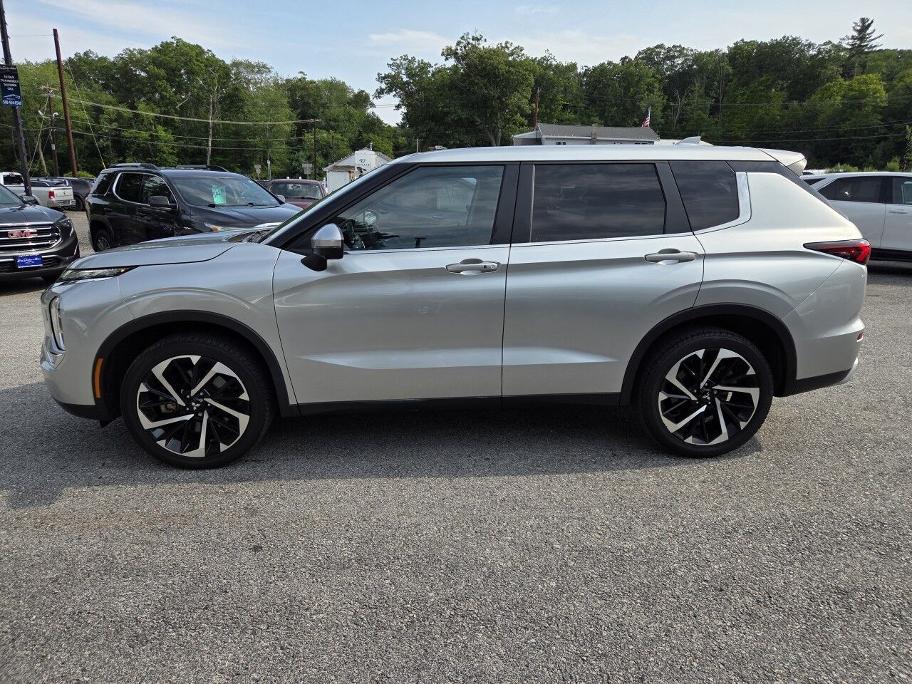 2024 Mitsubishi Outlander SE Charlton MA