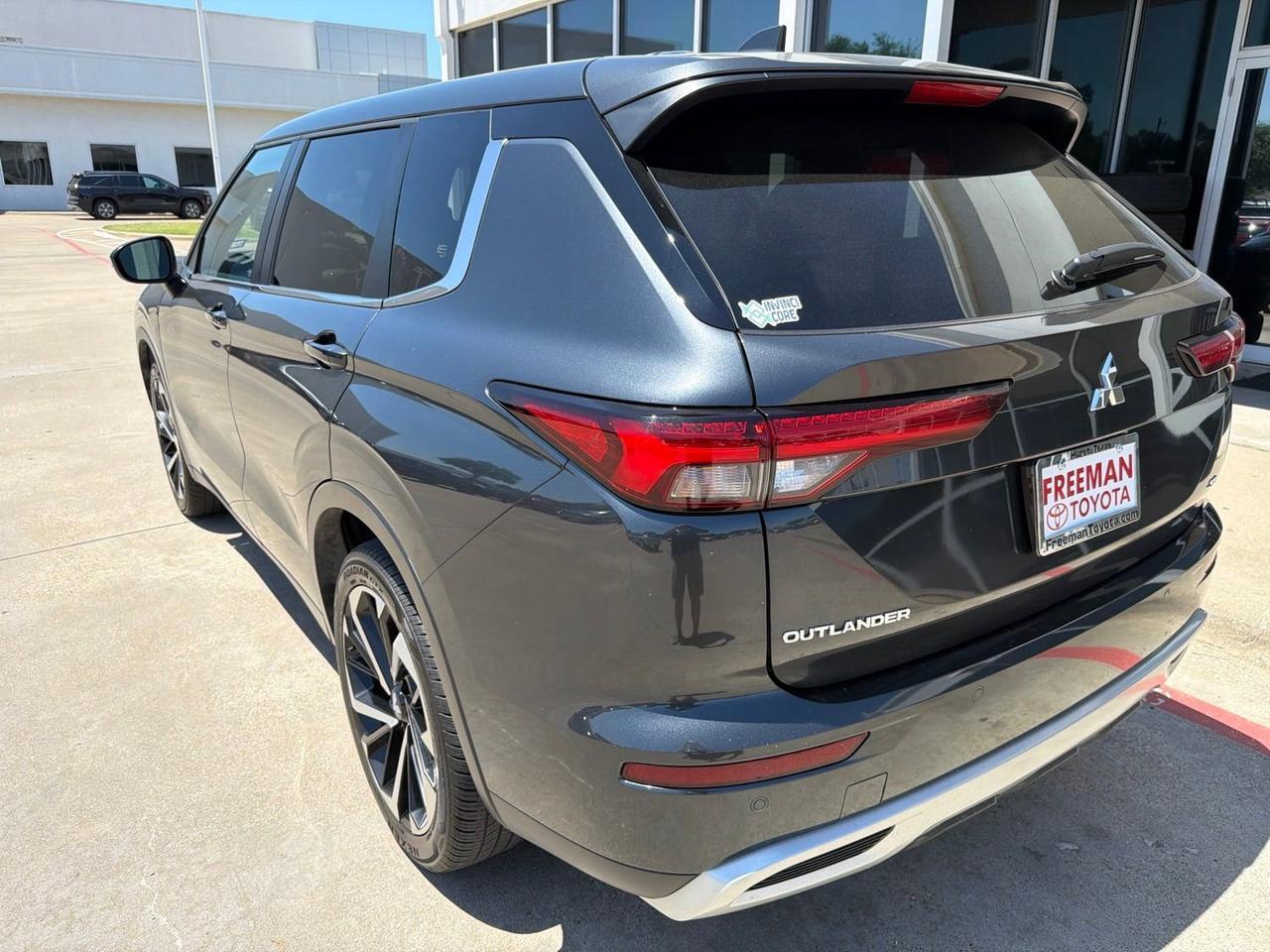 2024 Mitsubishi Outlander SE Hurst TX