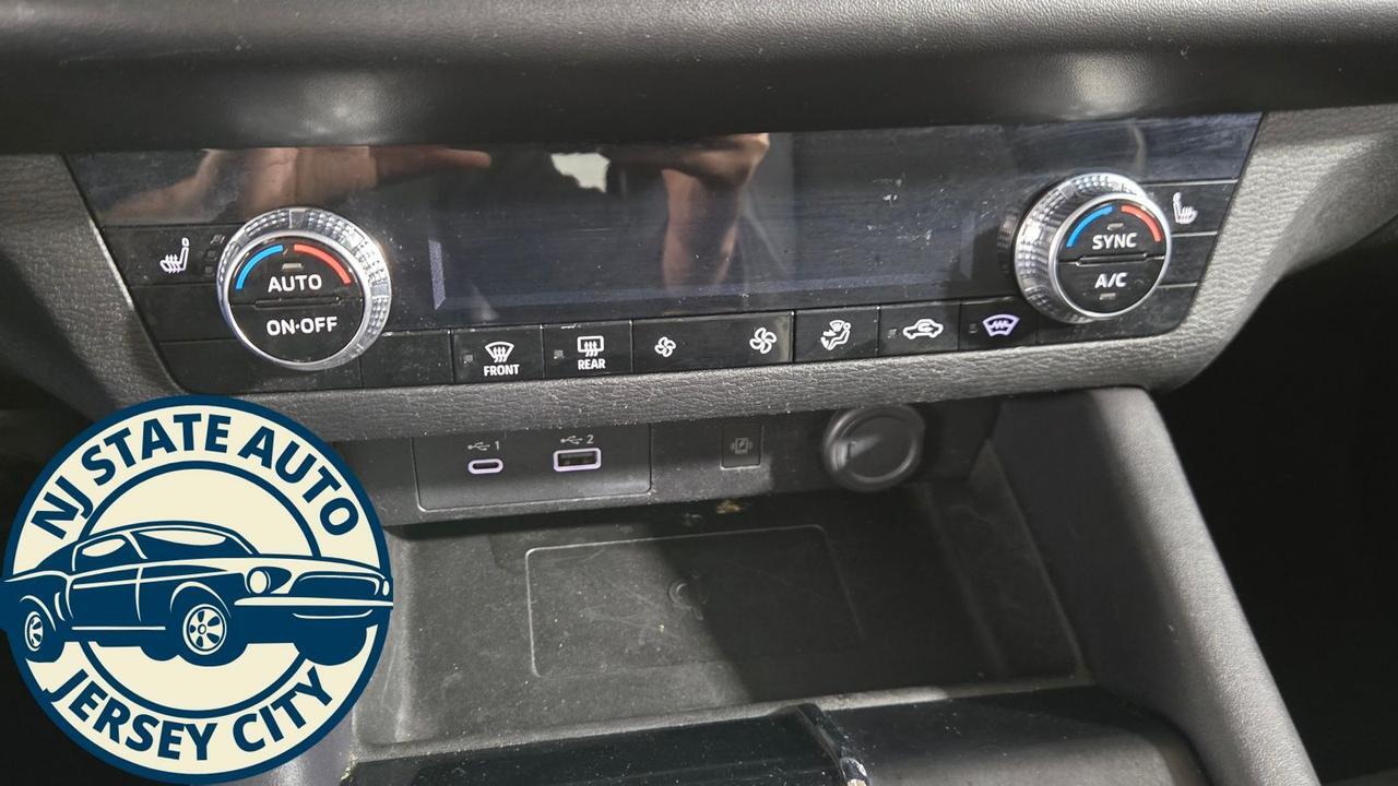 2024 Mitsubishi Outlander SE Jersey City NJ