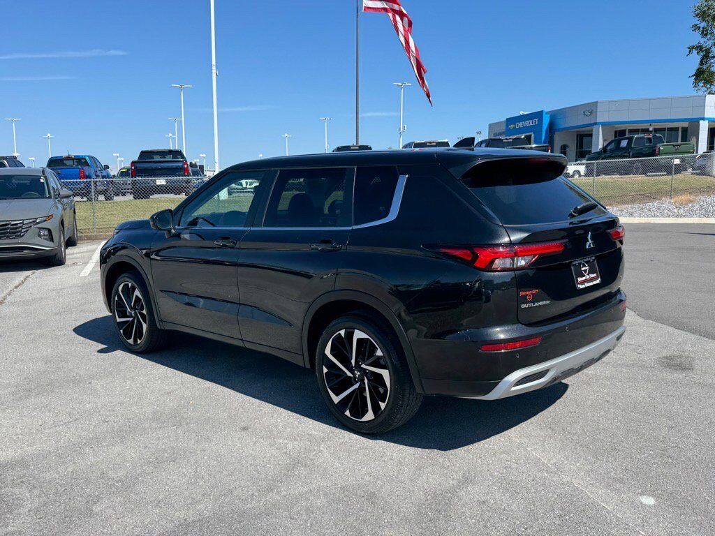 2024 Mitsubishi Outlander SE Johnson City TN