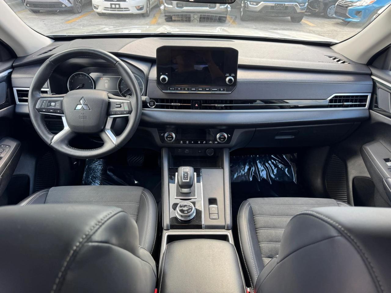 2024 Mitsubishi Outlander SE Miami FL