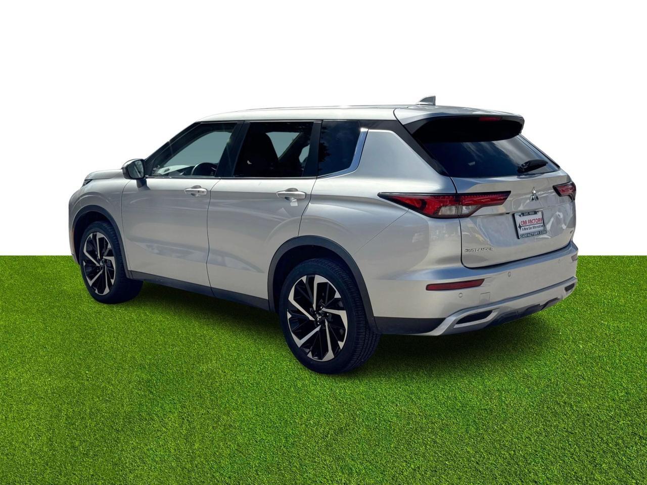 2024 Mitsubishi Outlander SE Miami FL