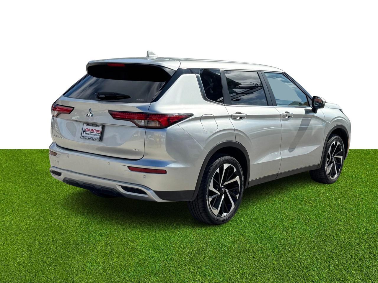 2024 Mitsubishi Outlander SE Miami FL