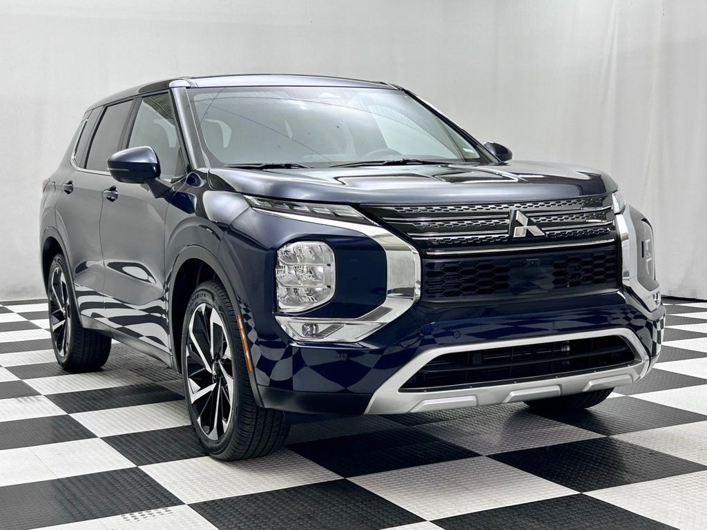 2024 Mitsubishi Outlander SE Portland OR