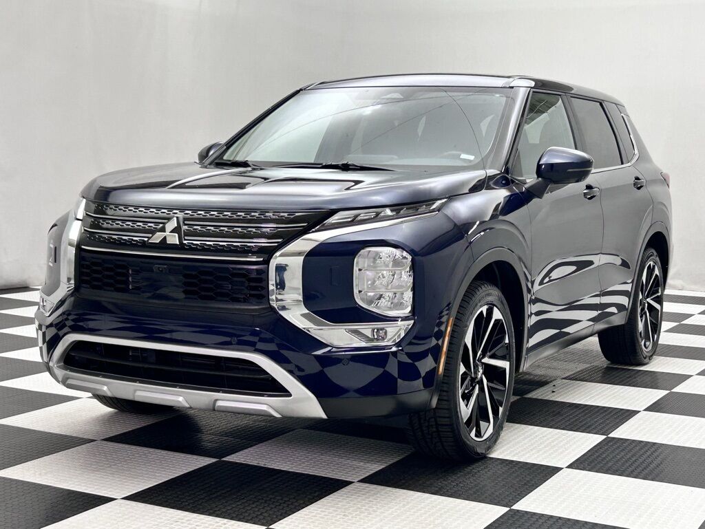 2024 Mitsubishi Outlander SE Portland OR