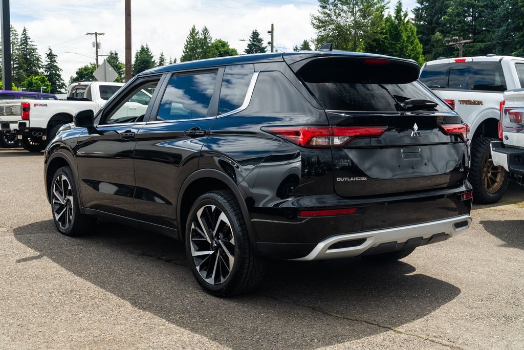 2024 Mitsubishi Outlander SE Milwaukie OR