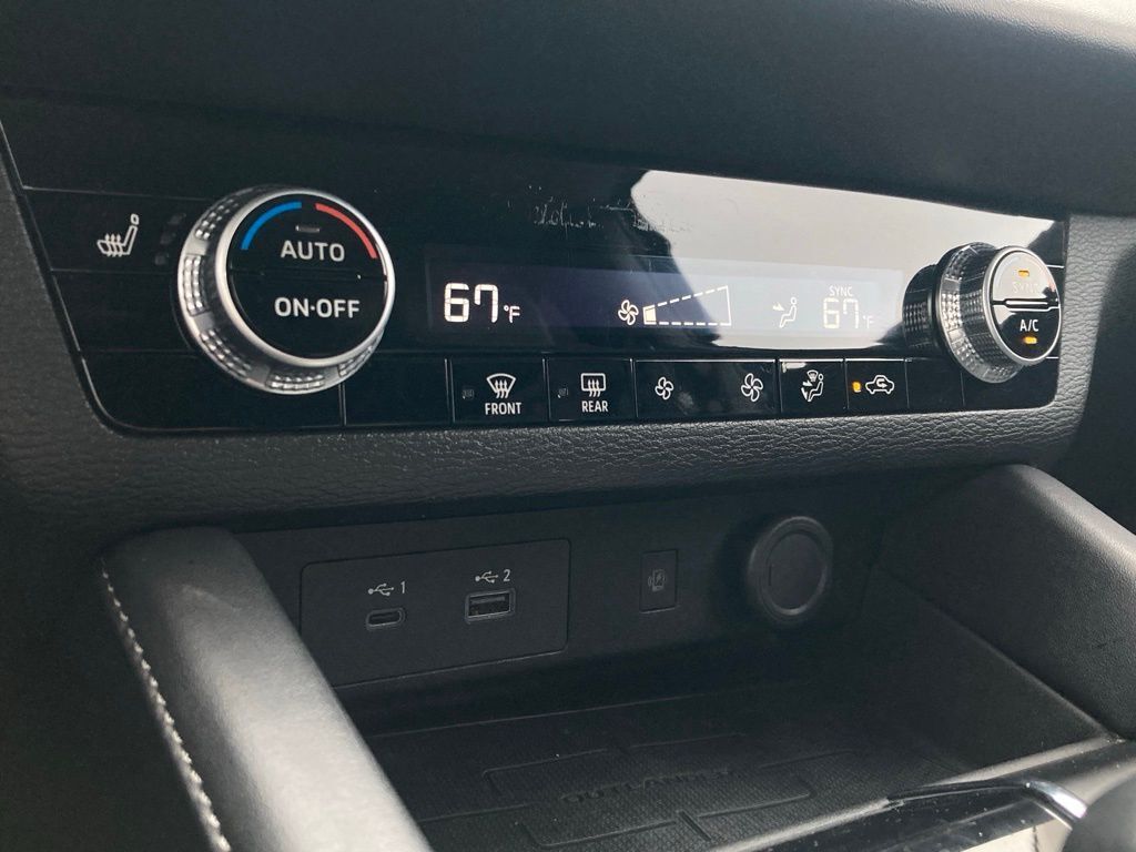 2024 Mitsubishi Outlander SE San Antonio TX