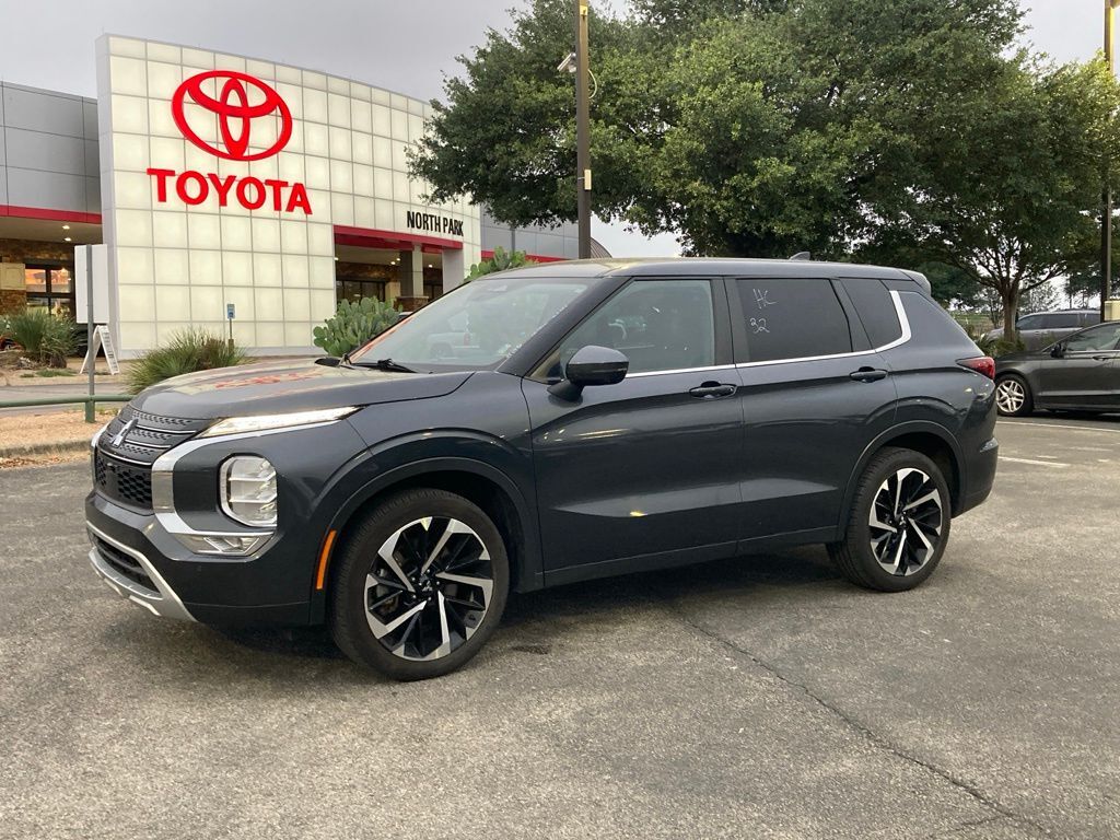 2024 Mitsubishi Outlander