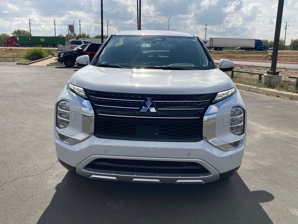 2024 Mitsubishi Outlander SE San Antonio TX