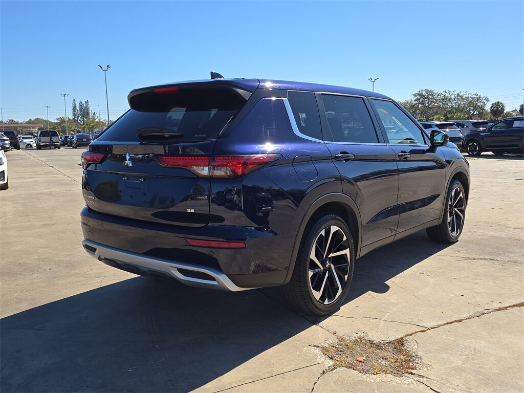 2024 Mitsubishi Outlander SE San Clemente CA