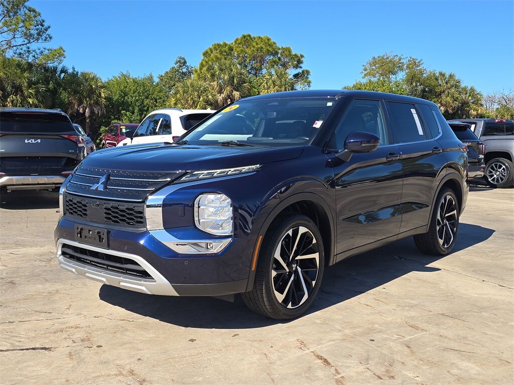 2024 Mitsubishi Outlander SE San Clemente CA