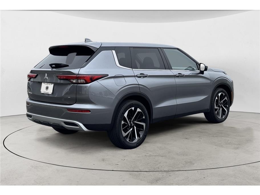 2024 Mitsubishi Outlander SE Sport Utility 4D Folsom CA