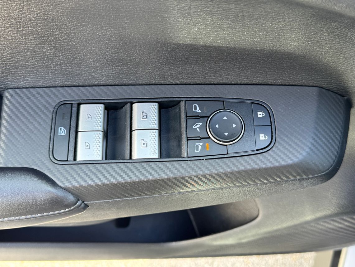 2024 Mitsubishi Outlander SE Sport Utility 4D