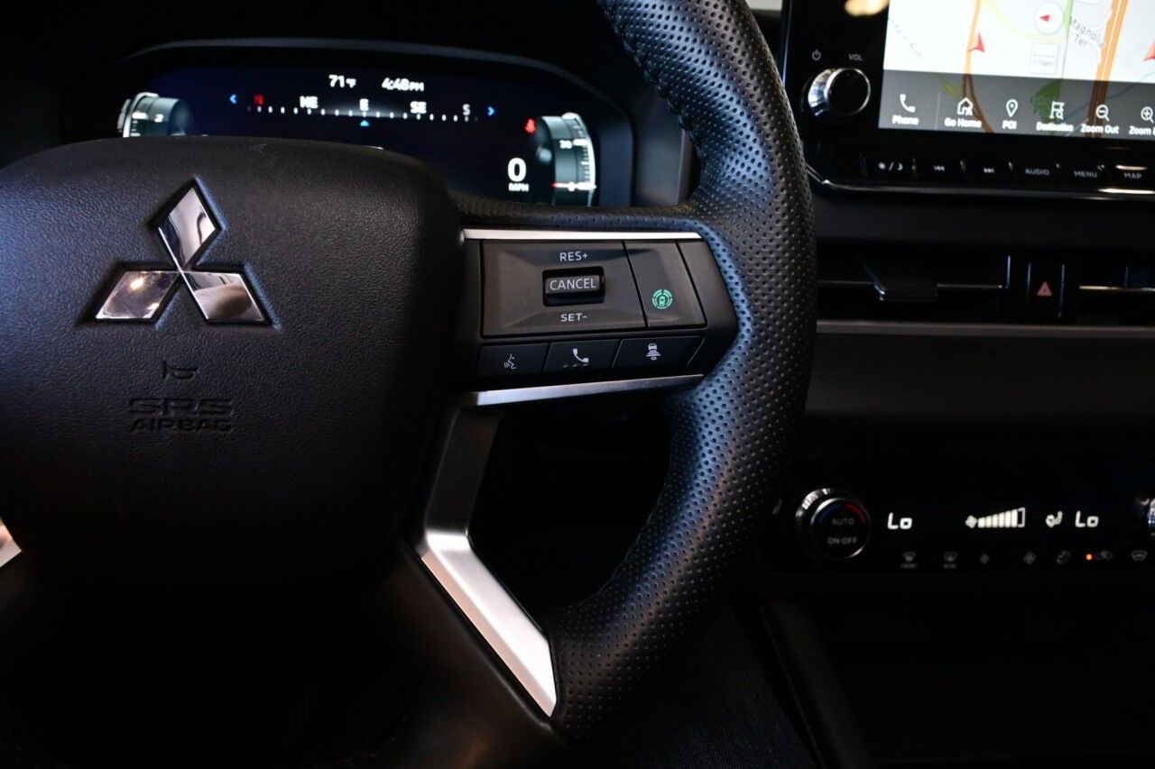 2024 Mitsubishi Outlander SE, Tech Pkg, Pano Roof Springfield NJ