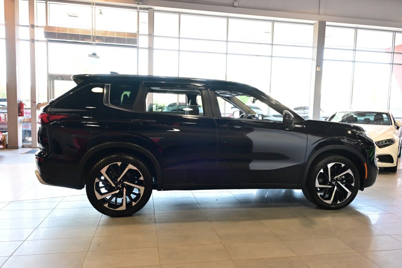 2024 Mitsubishi Outlander SE, Tech Pkg, Pano Roof Springfield NJ